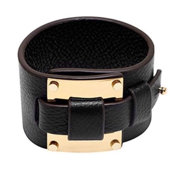INDIA HICKS Jewelry - 🆕 🔥 INDIA HICKS The Lady P Leather Cuff
